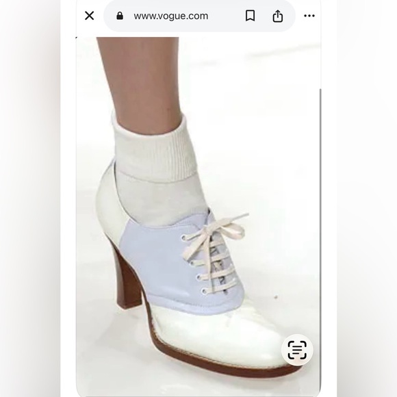 Ralph Lauren Shoes - Ralph Lauren vintage Two-Tone Cream Lace-Up boots Heels sz 7